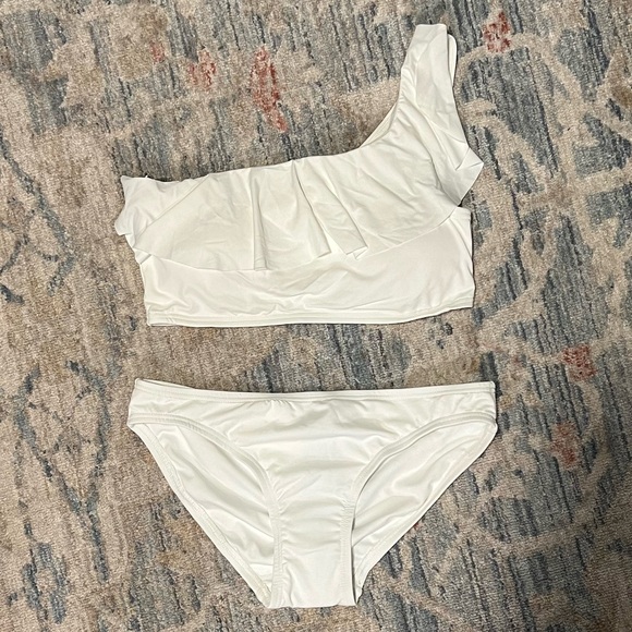 Vince Camuto two-piece white swimsuit - Picture 1 of 4